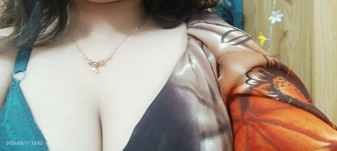 Beauty_Queen_Soniya fuck me boys😘🤩😇 Pic 7