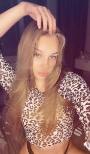 A_DreE's XXX Nude Photo 3