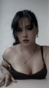 “Come and discover it 💖” de paris_laurens  3 Imagens