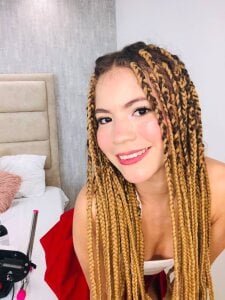 Miaacollins-and-michael Miaacollins24 টি ছবি