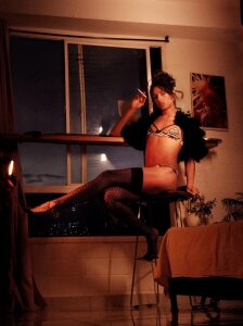 Theevae: 🐈‍⬛🔥 ( 2 фото)