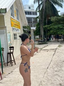 Lia_Bons Public صورة واحدة|Lia_Bons Public صورتان|Lia_Bons Public  4 صور|Lia_Bons Public  4 صورة