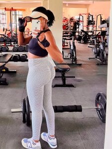 NaughtyGymBabe Public Pic 4