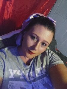 sweetjuicypeach123 Public Pic 4