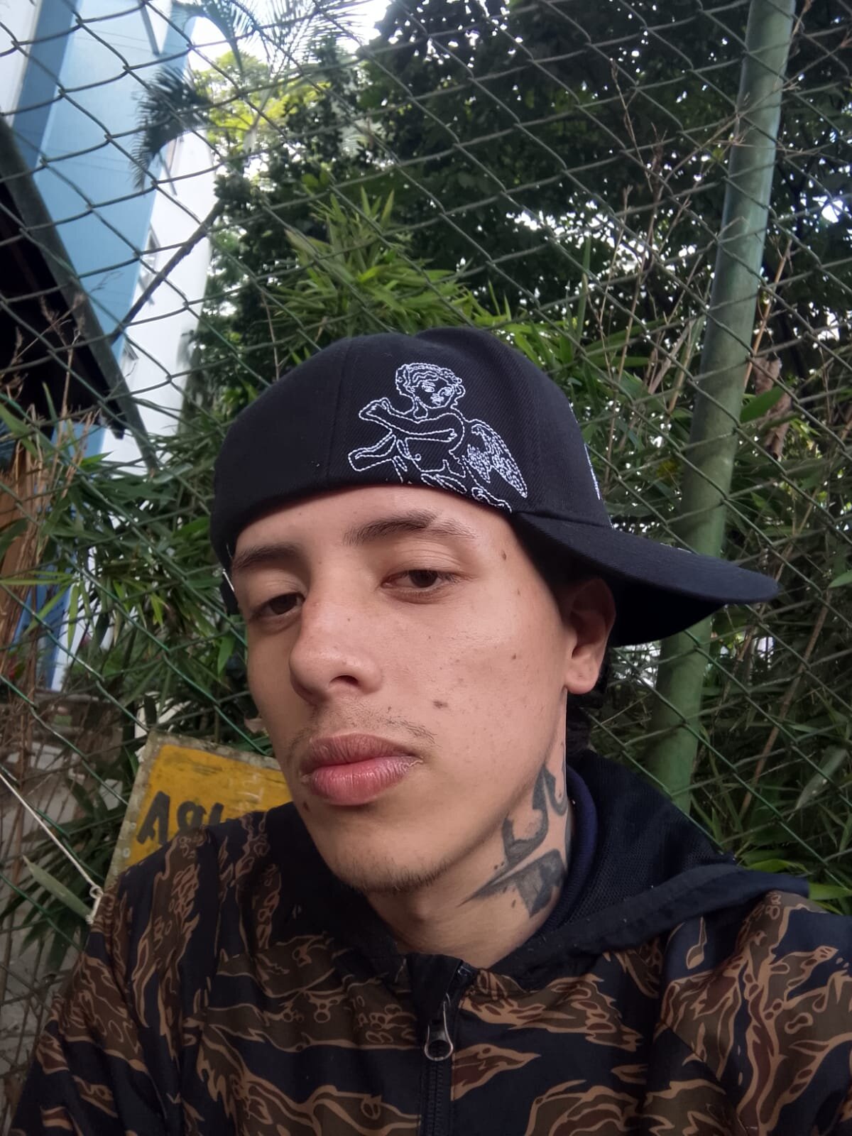 Трендове зображення  9428 ESTEBAN_2102