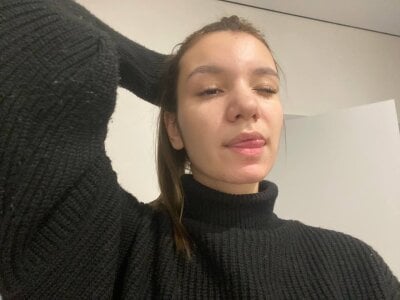 BrynnHolverson cutie me Pic 3