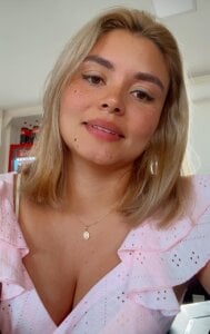 KendallCher Public Foto 2