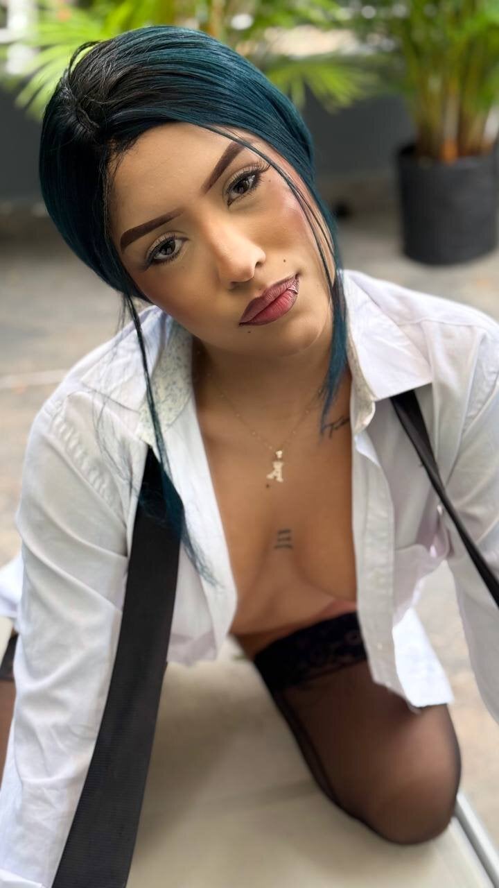 MystiqueXXX Trendaava kuva 1692