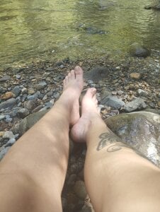 Maam_Ine Feets зображення