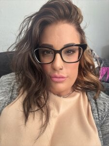 IvyBelle_MilfUK Public Pic 3