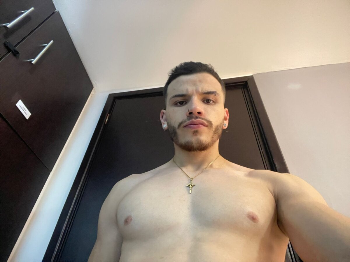 Трендове зображення  1762 liam_es