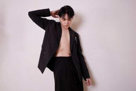 elliott_morgan FEEL ME Pic 2