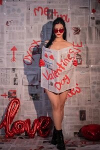 roxy_hell It's valentine's day... Month of love Hình 4