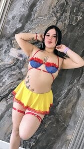 Messy_Karol_ YOUR FAVORITE GIRL 🥰 Gambar 3