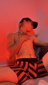 Blaze_Lm hot young man Pic