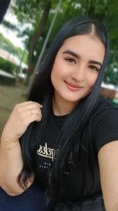 Public od pamelainparis21  9 snímek