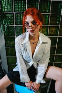 Oki_Mie Rock star Kate Pic 7