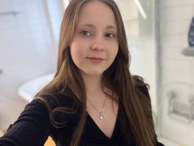 CinthiaSluisPublic图片