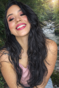 selenaln Sexy latina Pic 2