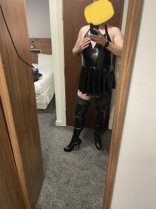 maninhighheels@xh Cosplay  9টি ছবি