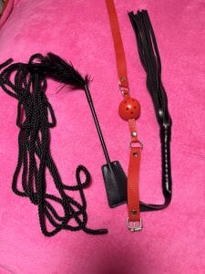 YourBlondeDollWhat I have & dress me up🫦 Bild 4