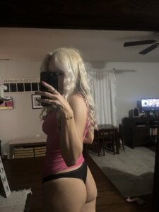 kaci_brooke Public Pic 3