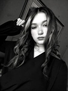 AlvaWiese Public Pic 3