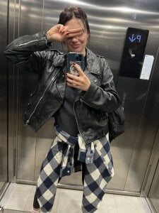 Mylaya's my liftlooks) here you can admire me in clothes, it's free! Sex Photo 3