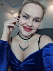 KamillaJei Blue Dress Pic 4