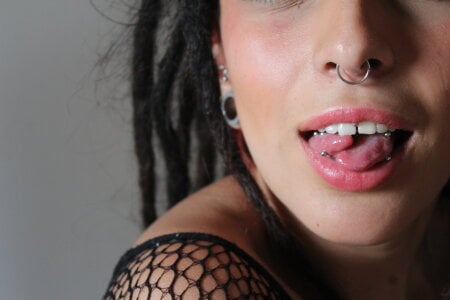 ORIANNA_BODMOD TONGUE Pic 5