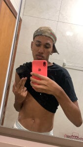 Novinhode18__ Public Pic 2