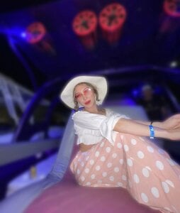 linda_moralesss Me in normal day Poză 4