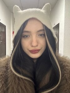 MiaTee Public Poză 3