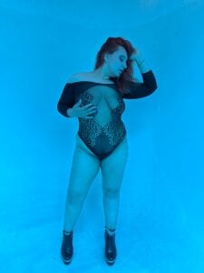 RoxieJackson I don't need words, my body already says it all Pic 5