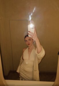 AngelVibe1 Public Poză