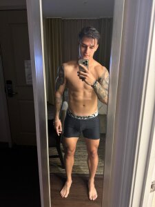 Philip_dalton just me Pic 7