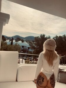 MadisonKane Public Pic 3