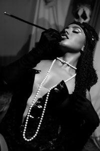 atenea_roberts 👻Halloween😈 Pic