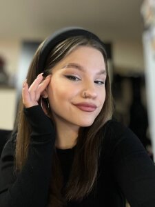 CandiPoppins Public Pic 8