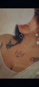 Sarah-917 Public Immagine  5