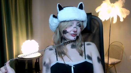 ScarlettScril Cosplay Pic 2