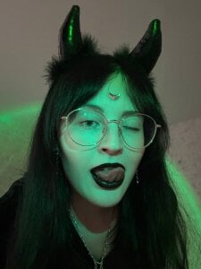 FakeLamb Kiss of the Witch Pic 7