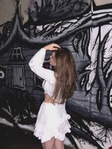 EvaNyx: Public ( 4 фото)