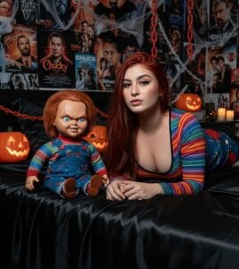 megan_whitee__ Let's play? Pic 2