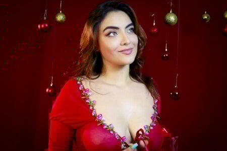 IsabellaaJoness: NAVIDAD 2025 ( 3 фото)