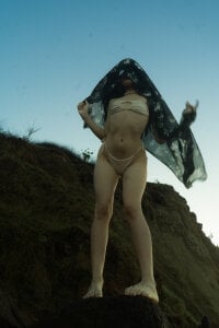 antonella_maitt1: Full body.💚 ( 3 фото)