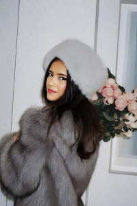 MiaSanders2025 Wearing Coats Pic 3