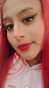 Mia_Tailor_Bms Public Pic 2