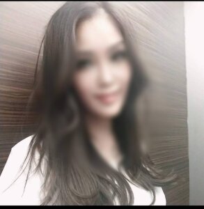 Sofia-sakura Public Pic 4