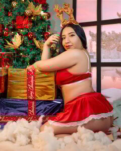 veronica_hill_ MERRY CHRISTMAS🎄 Pic 2